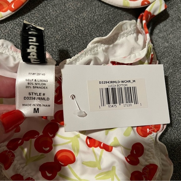 Dippin Daisys Cherry print 2 piece swimsuit bikini Set, size M, NWT - Picture 8 of 15